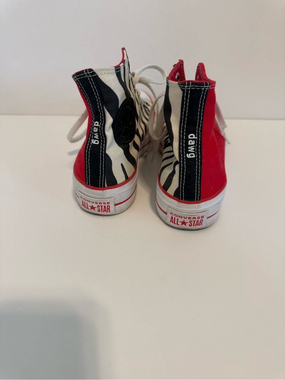 Converse Custom High-Top Sneakers in Red and Black-White Zebra Dawg Casual 7.5 - Picture 3 of 7
